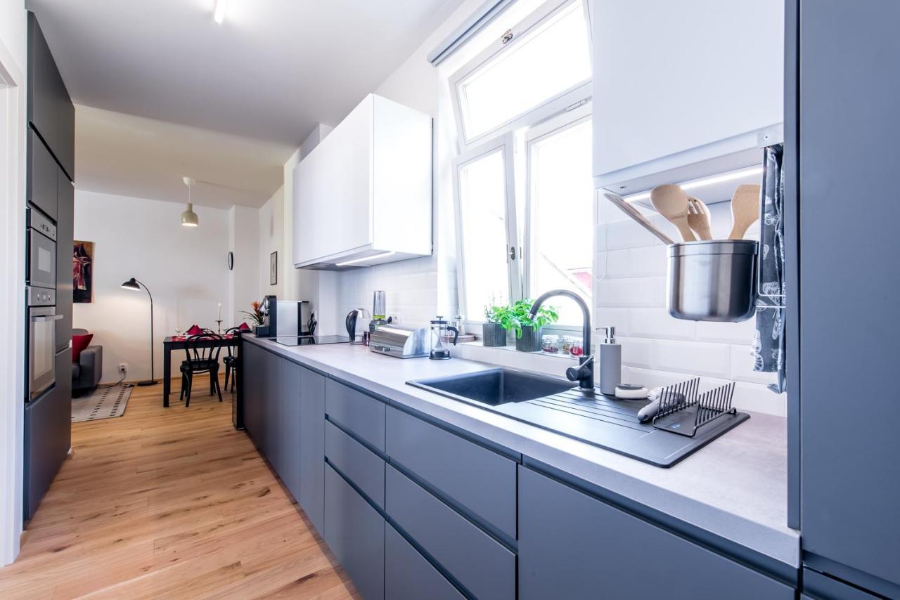 Apartment Meran มาเรียอานซเกลาซนี ภายนอก รูปภาพ