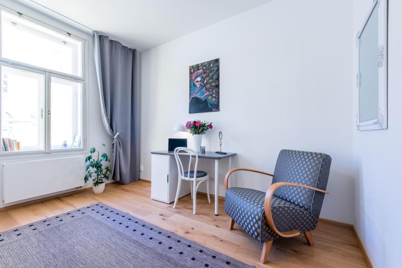 Apartment Meran มาเรียอานซเกลาซนี ภายนอก รูปภาพ