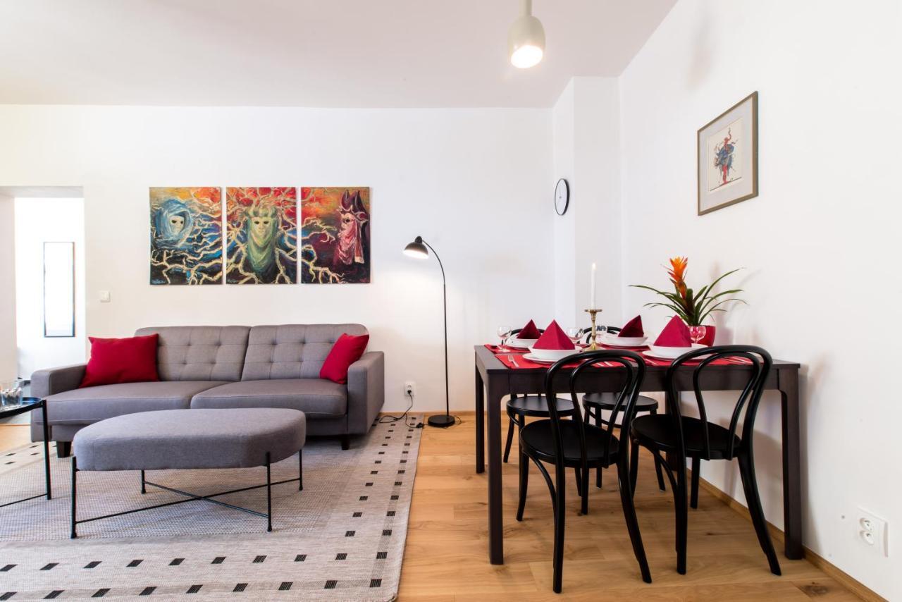 Apartment Meran มาเรียอานซเกลาซนี ภายนอก รูปภาพ